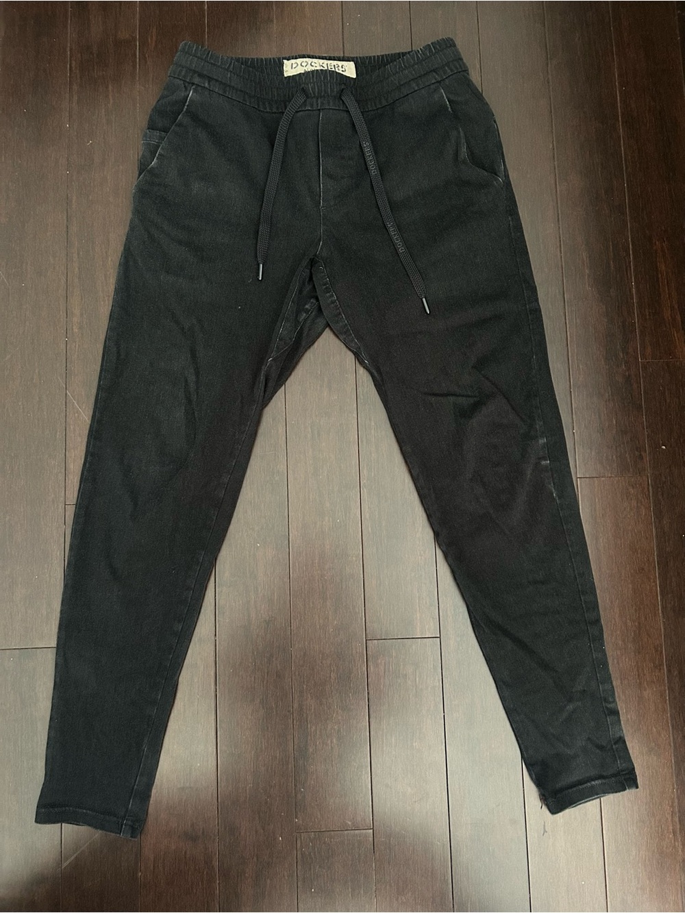 Dockers Mens Alpha Khaki Supreme Flex Pants Size Medium Black